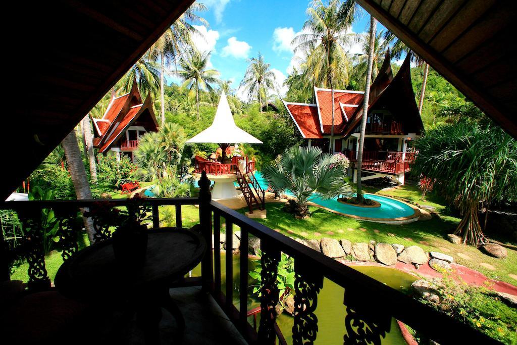 Coco Palace Resort Nai Harn Chambre photo