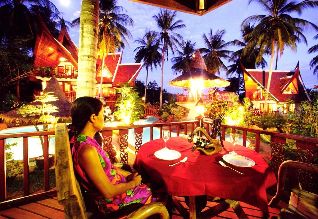 Coco Palace Resort Nai Harn Chambre photo