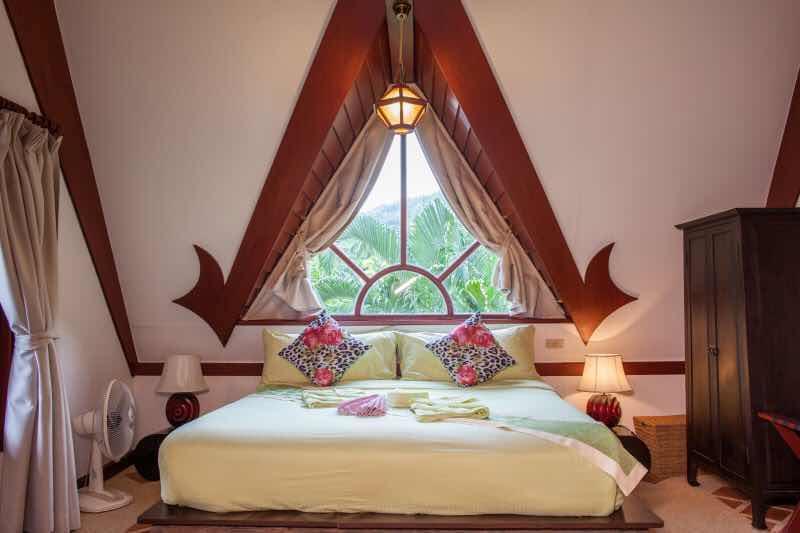 Coco Palace Resort Nai Harn Extérieur photo