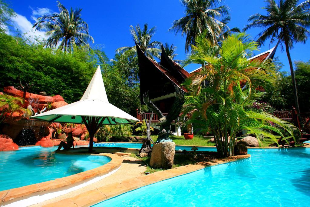 Coco Palace Resort Nai Harn Extérieur photo